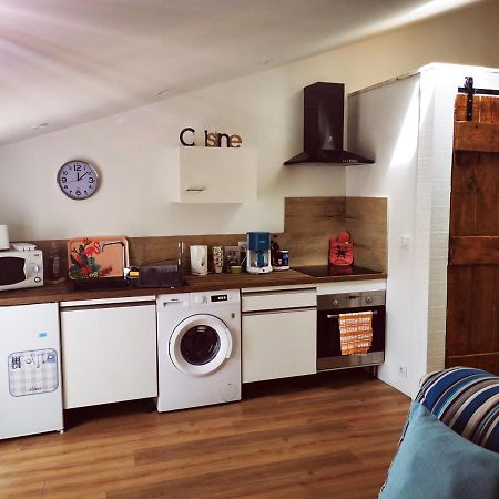 Appartement Avec Terrasse Saint-Martin-de-Brômes Exteriér fotografie